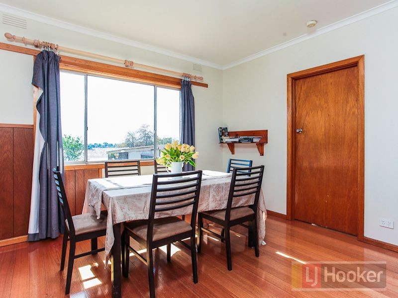 8 Margaret Avenue, Bayswater VIC 3153