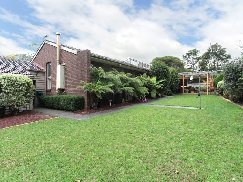 15 Wonthulong Drive, Bayswater North VIC 3153