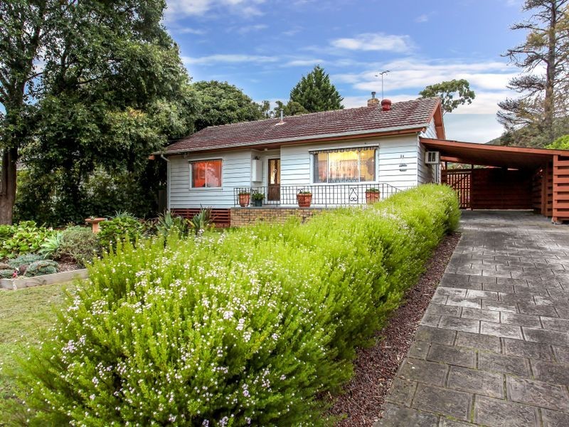 24 Moncoe Street, Boronia VIC 3155