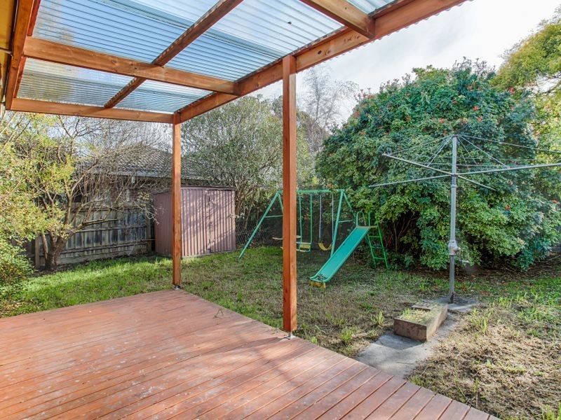 1/1643 Ferntree Gully Road, Knoxfield VIC 3180