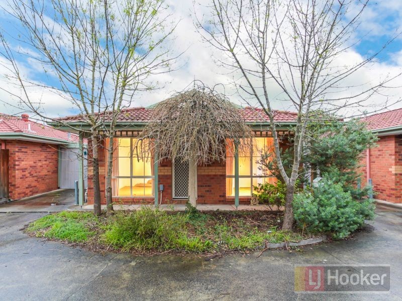 2 Cameron Close, Bayswater VIC 3153