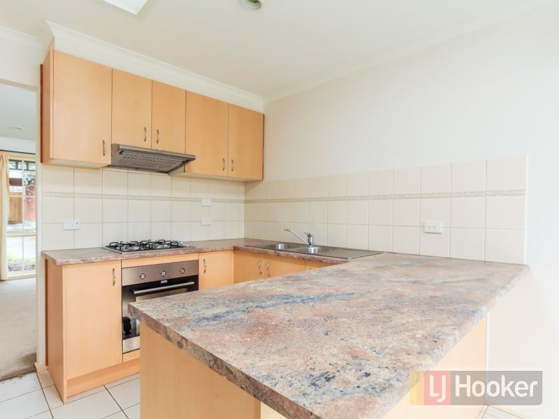2 Cameron Close, Bayswater VIC 3153