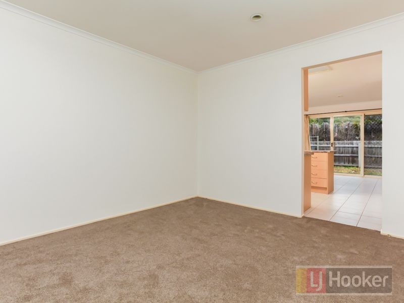 2 Cameron Close, Bayswater VIC 3153