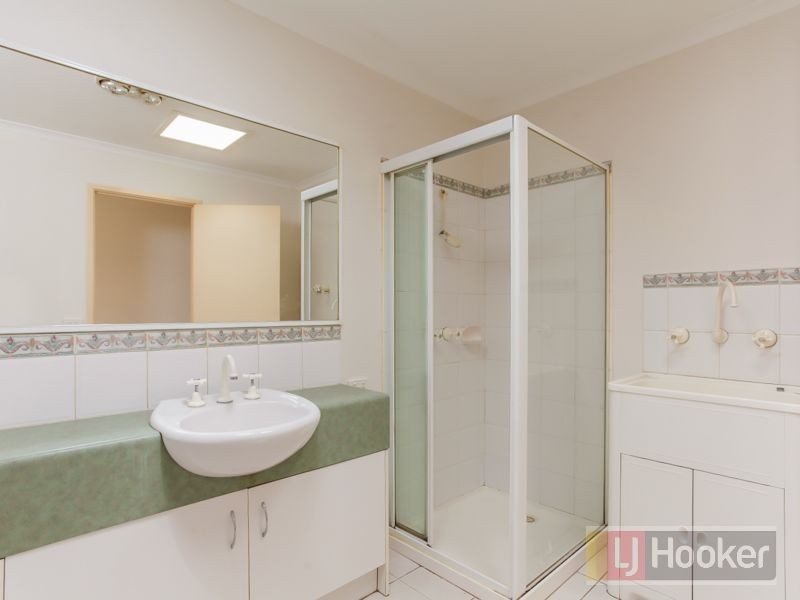 2 Cameron Close, Bayswater VIC 3153