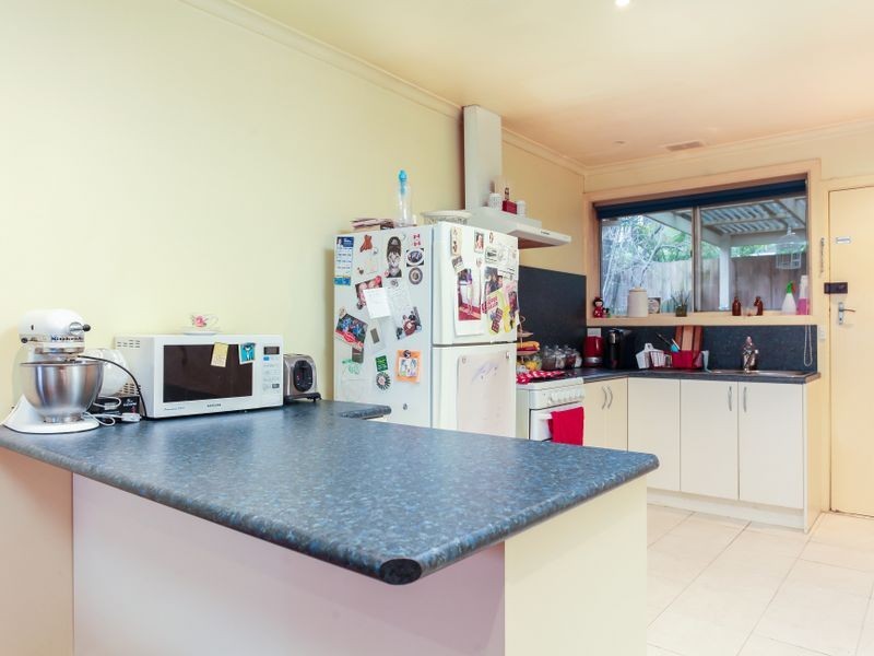 1/33 Royalden Close, Boronia VIC 3155