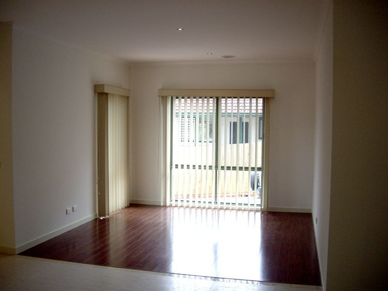 2/7 Stirling Street, Ferntree Gully VIC 3156