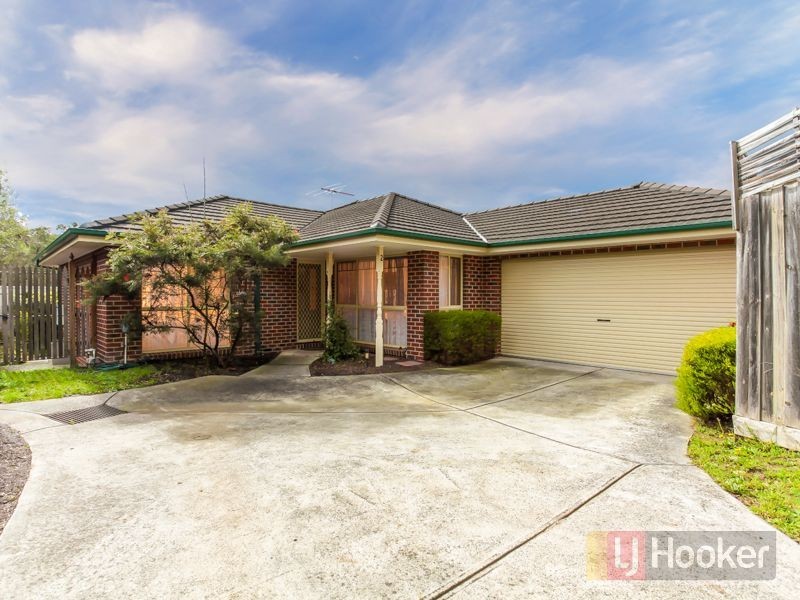 2/18 St Elmo Avenue, Ferntree Gully VIC 3156