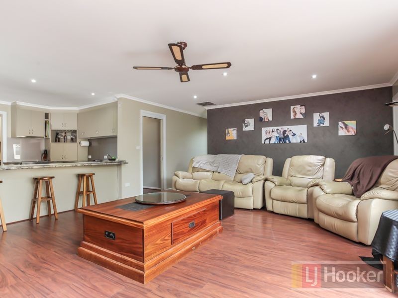 43 Frudal Cresecent, Knoxfield VIC 3180