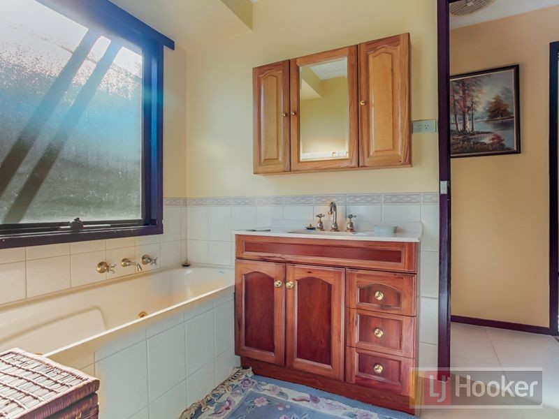 50 Bryden Drive, Ferntree Gully VIC 3156