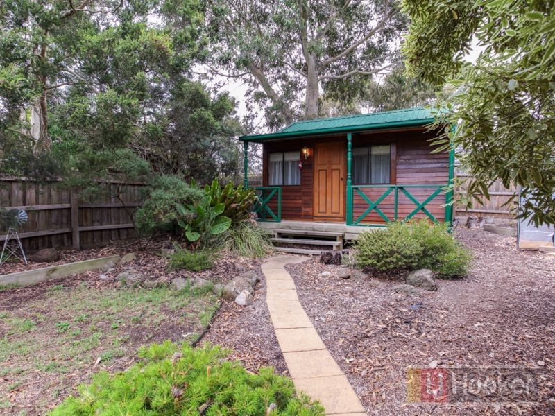 9 Elmstead Court, Ferntree Gully VIC 3156