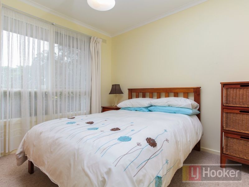 9 Elmstead Court, Ferntree Gully VIC 3156