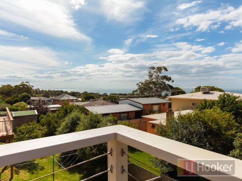 8 Charmaine Street, Dromana VIC 3936