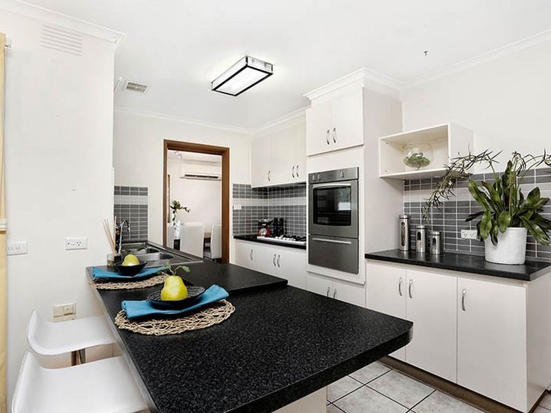 12 Jennifer Crescent, Bayswater North VIC 3153