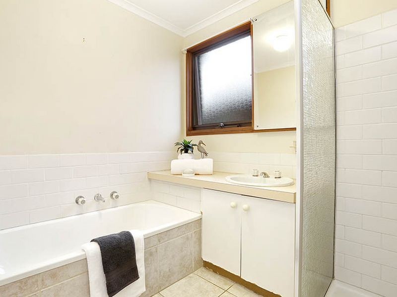 12 Jennifer Crescent, Bayswater North VIC 3153