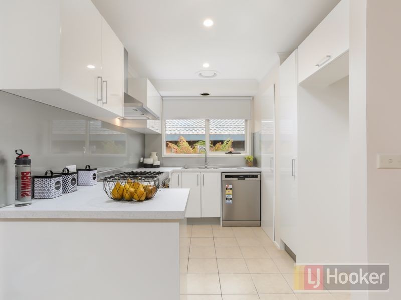 1/27 Adele Avenue, Ferntree Gully VIC 3156