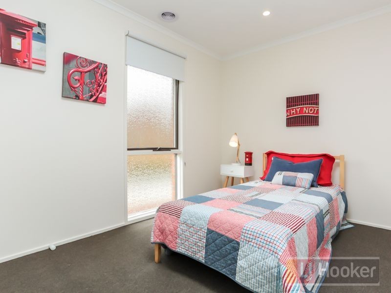 1/27 Adele Avenue, Ferntree Gully VIC 3156