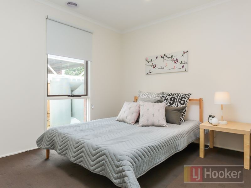 1/27 Adele Avenue, Ferntree Gully VIC 3156