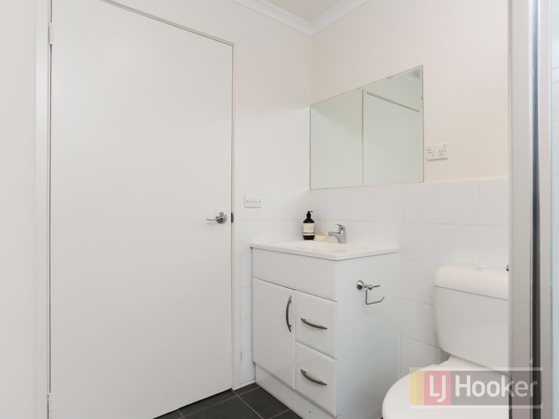 1/27 Adele Avenue, Ferntree Gully VIC 3156