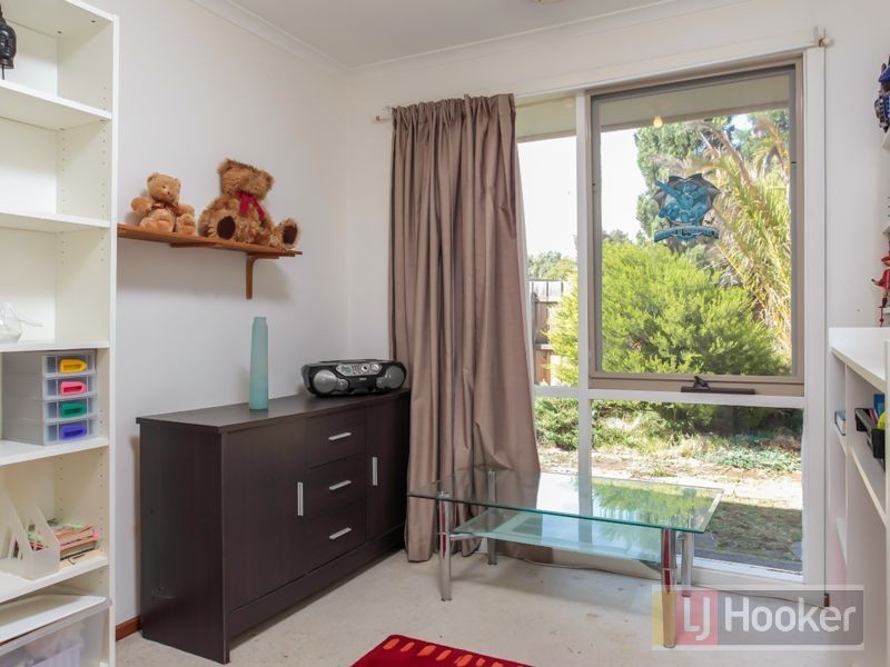 75 Bryden Drive, Ferntree Gully VIC 3156
