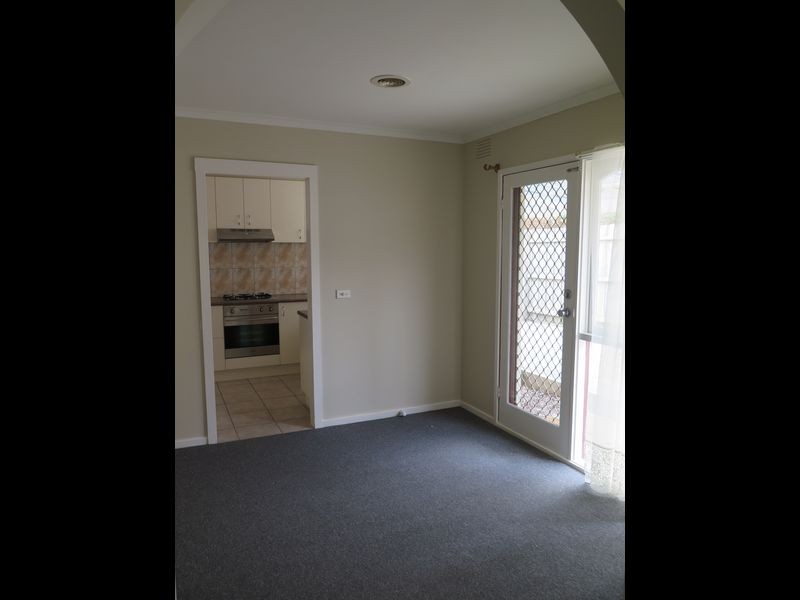 1/67 Rickards Avenue, Knoxfield VIC 3180