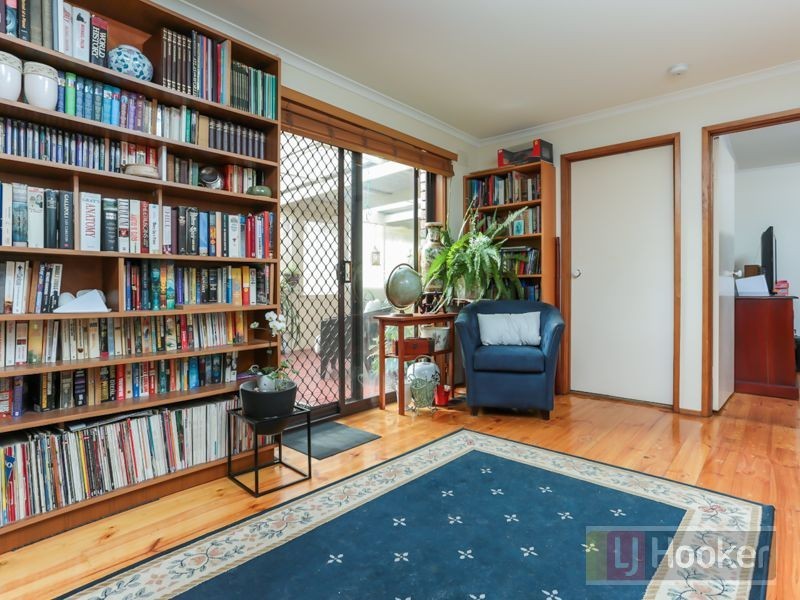 21 English Avenue, Scoresby VIC 3179