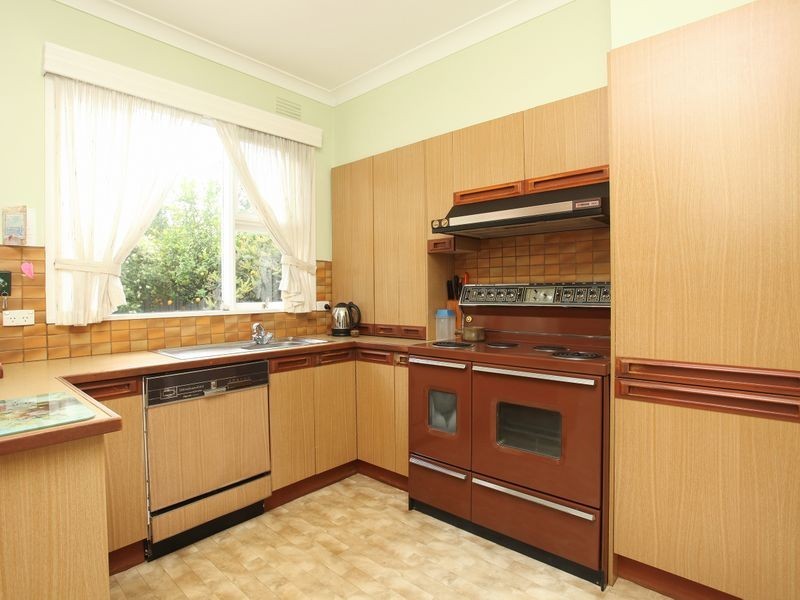 9 Bellevue Avenue, Ringwood VIC 3134