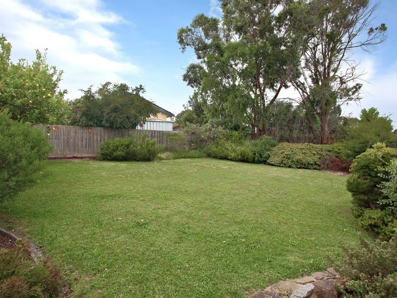 9 Bellevue Avenue, Ringwood VIC 3134