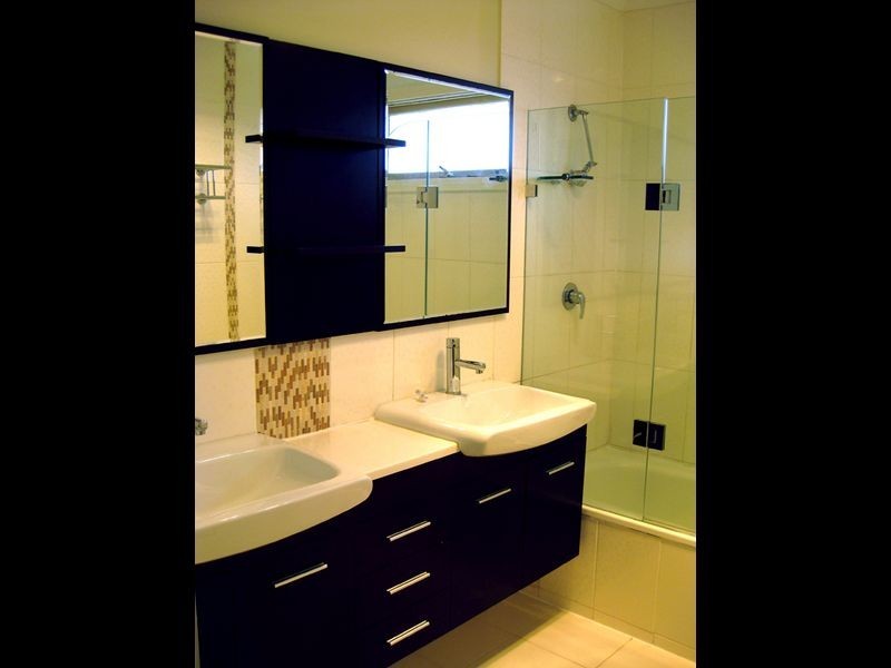 28 Lewis Road, Wantirna South VIC 3152