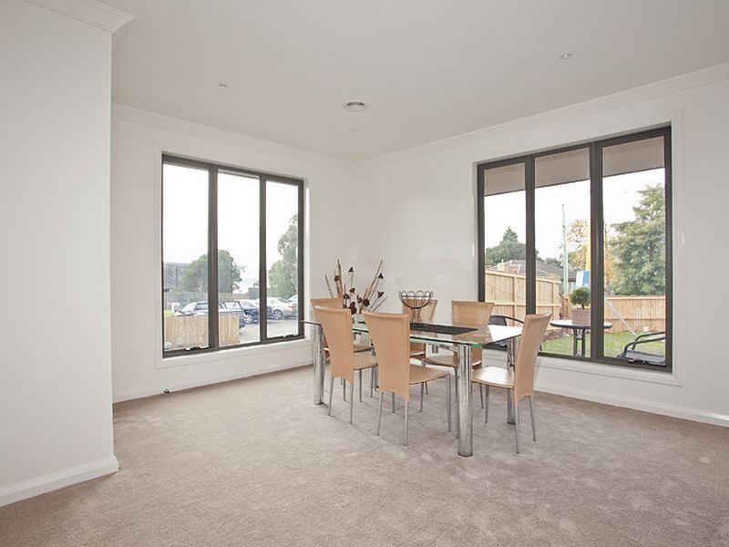 1/2 Banksia Court, Bayswater VIC 3153