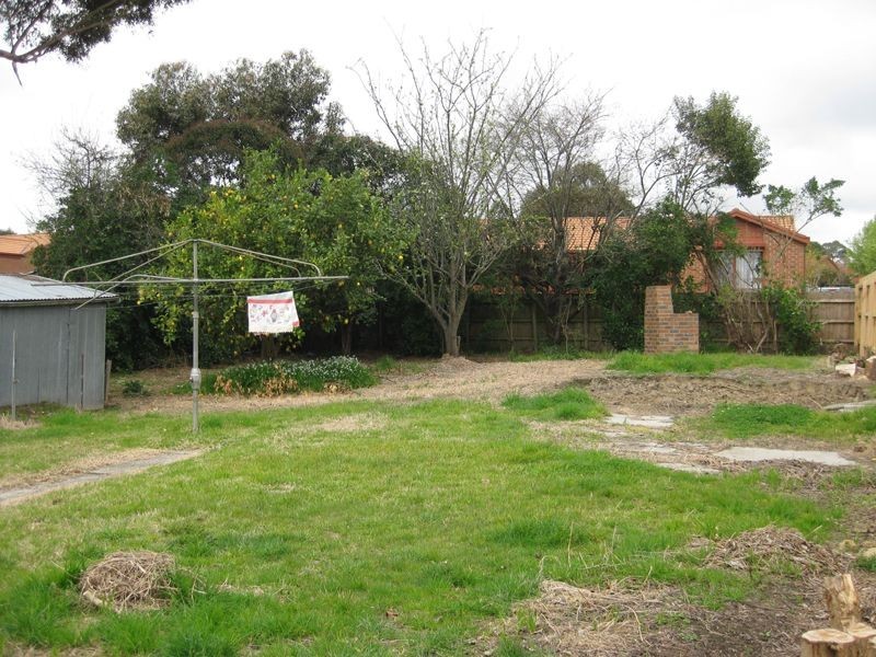 5 Surrey Court, Bayswater VIC 3153