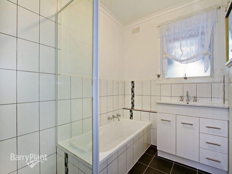 27 Charlotte Street, Boronia VIC 3155