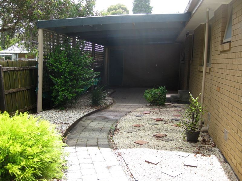 2/23 Cherrytree Rise, Knoxfield VIC 3180