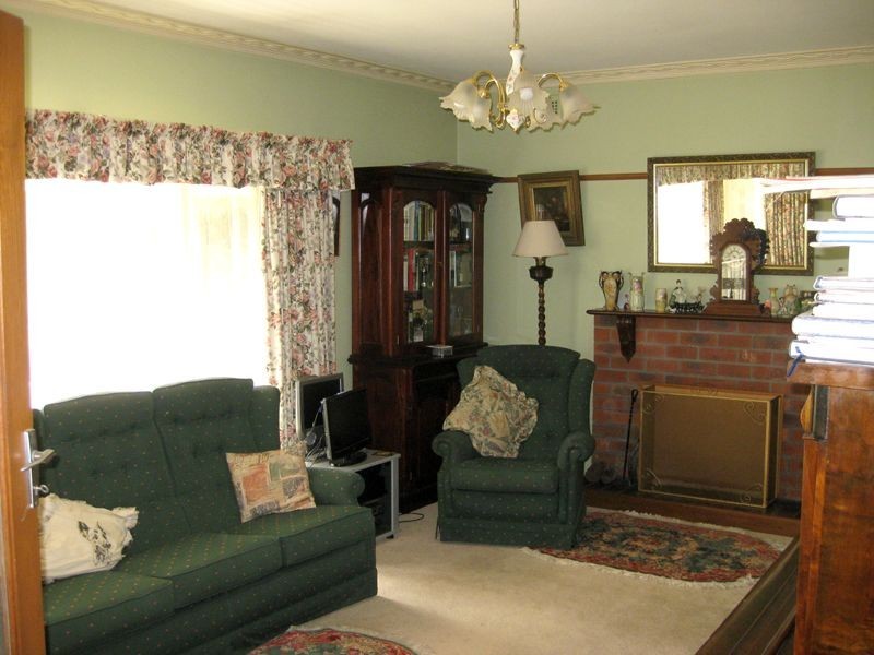 104 Glenfern Road, Ferntree Gully VIC 3156