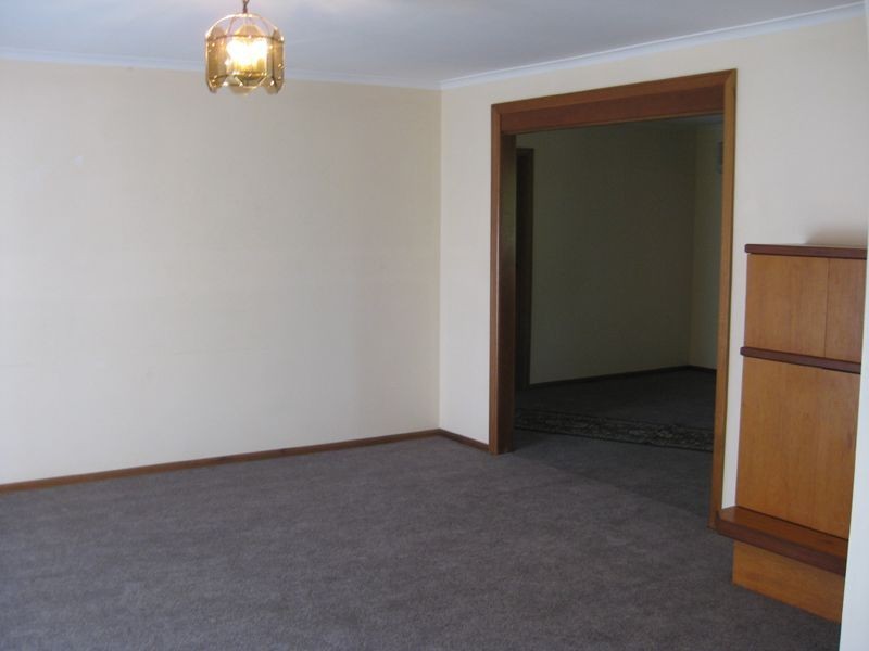 68 Tulip Crescent, Boronia VIC 3155