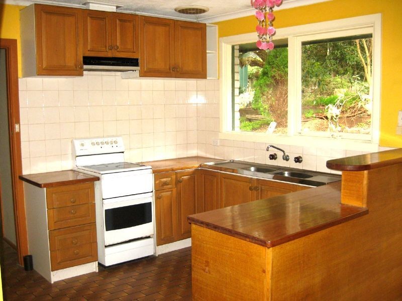 42 Robertson Crescent, Boronia VIC 3155