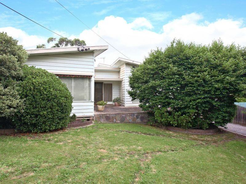 9 Bellevue Avenue, Ringwood VIC 3134