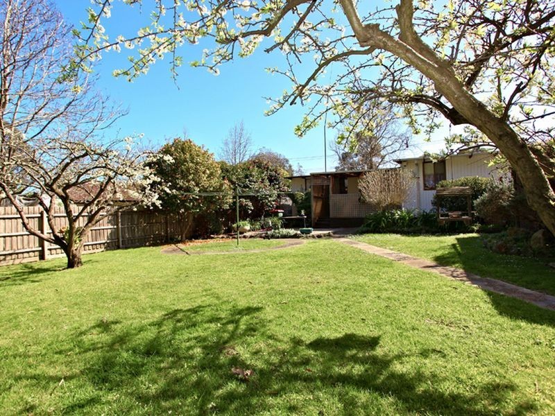 13 Kleinert Street, Boronia VIC 3155