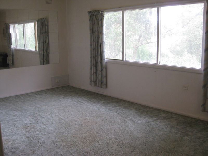 16 Tulip Cresscent, Boronia VIC 3155