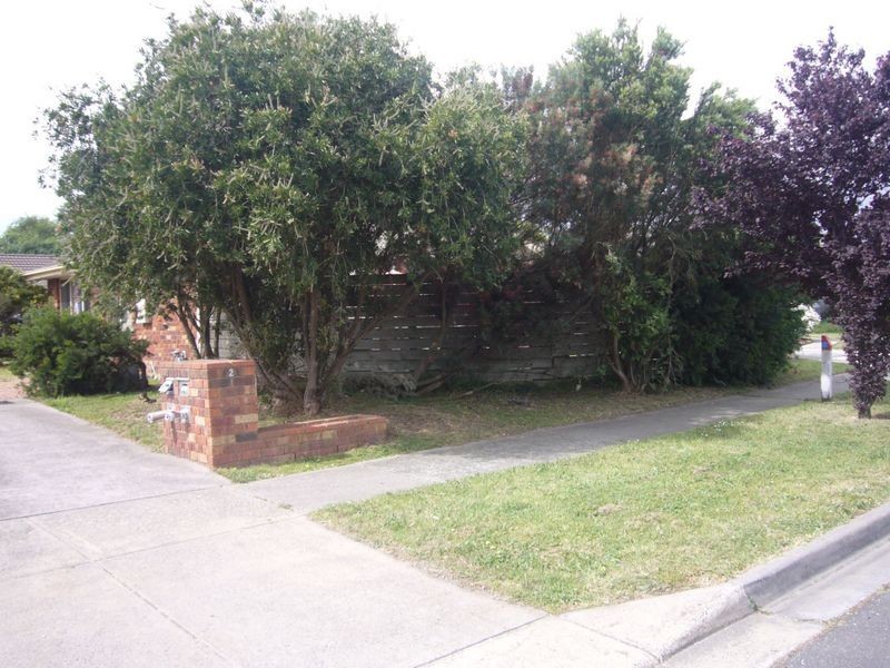 2/2 Bluegum Court, Narre Warren VIC 3805