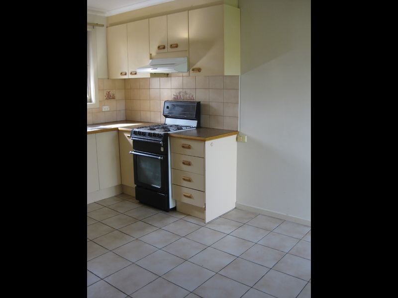 3/18 Surrey Road West, Croydon VIC 3136