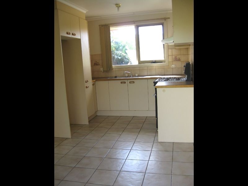 3/18 Surrey Road West, Croydon VIC 3136