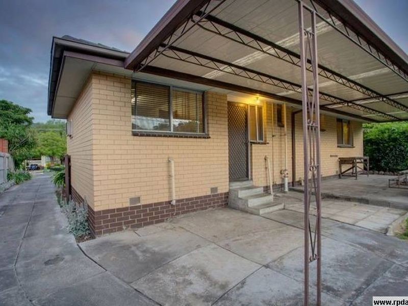 9 Nairana Court, Ferntree Gully VIC 3156