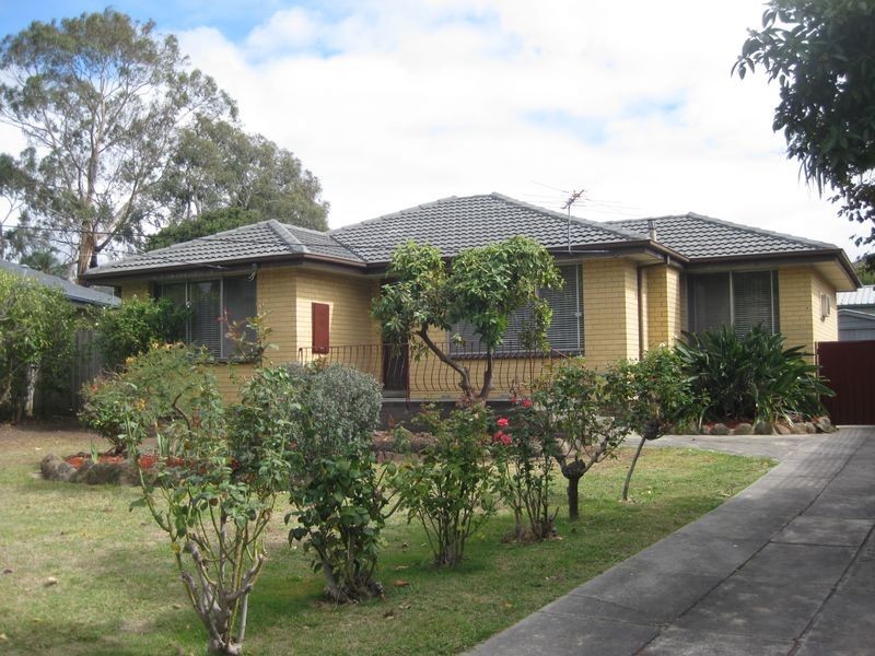 9 Nairana Court, Ferntree Gully VIC 3156