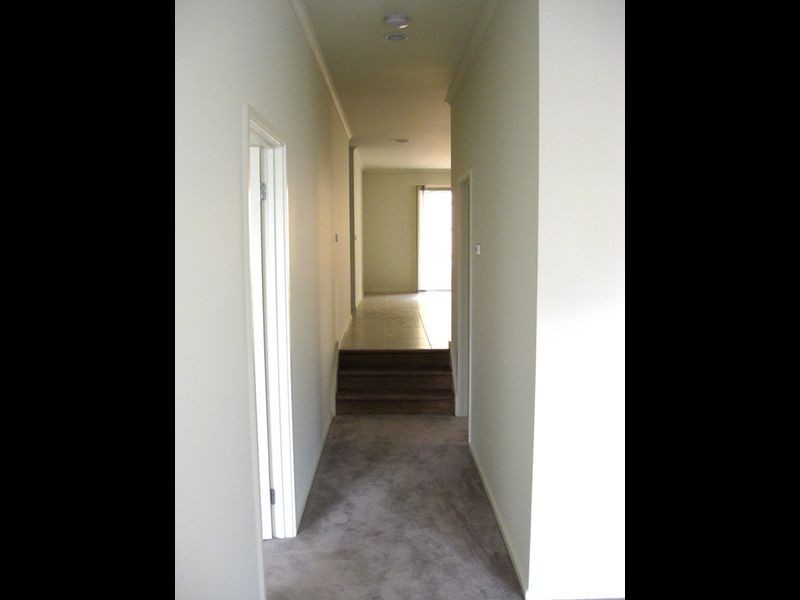 5/25-27 Canterbury Road, Montrose VIC 3765