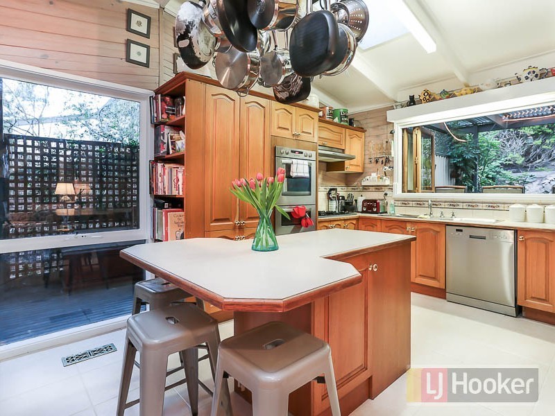 28 Alexandra Street, Upper Ferntree Gully VIC 3156