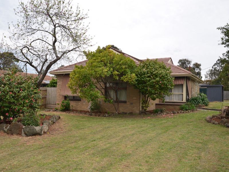 54 Burke Road, Ferntree Gully VIC 3156