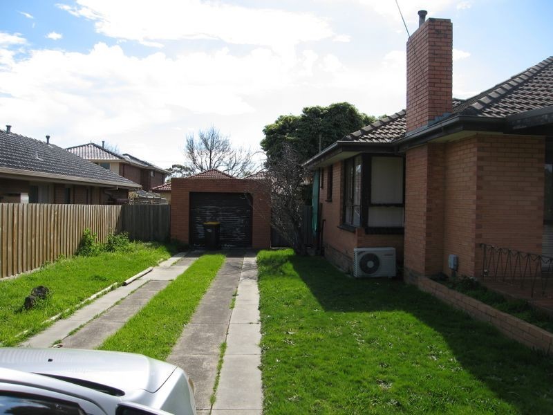 9 Charlotte Street, Glen Waverley VIC 3150