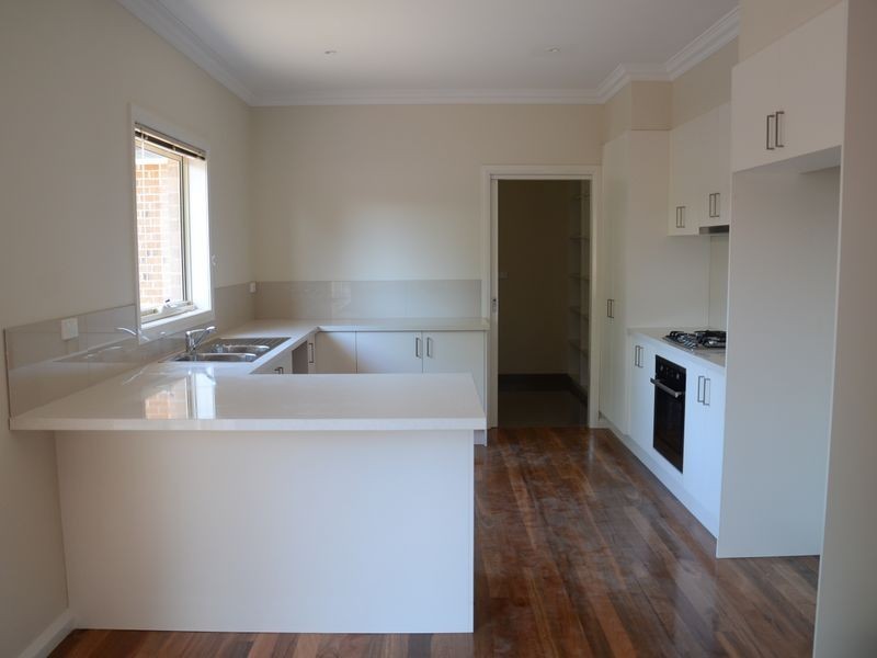 2/120 Glenfern Road, Ferntree Gully VIC 3156
