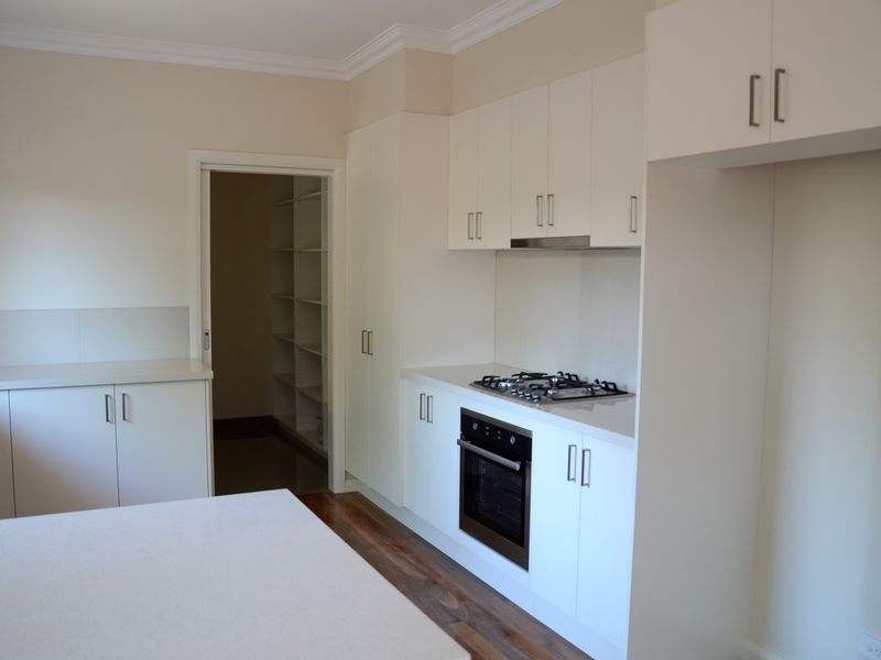 2/120 Glenfern Road, Ferntree Gully VIC 3156