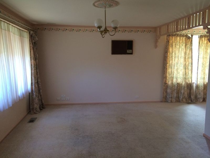 8 Grace Court, Frankston VIC 3199